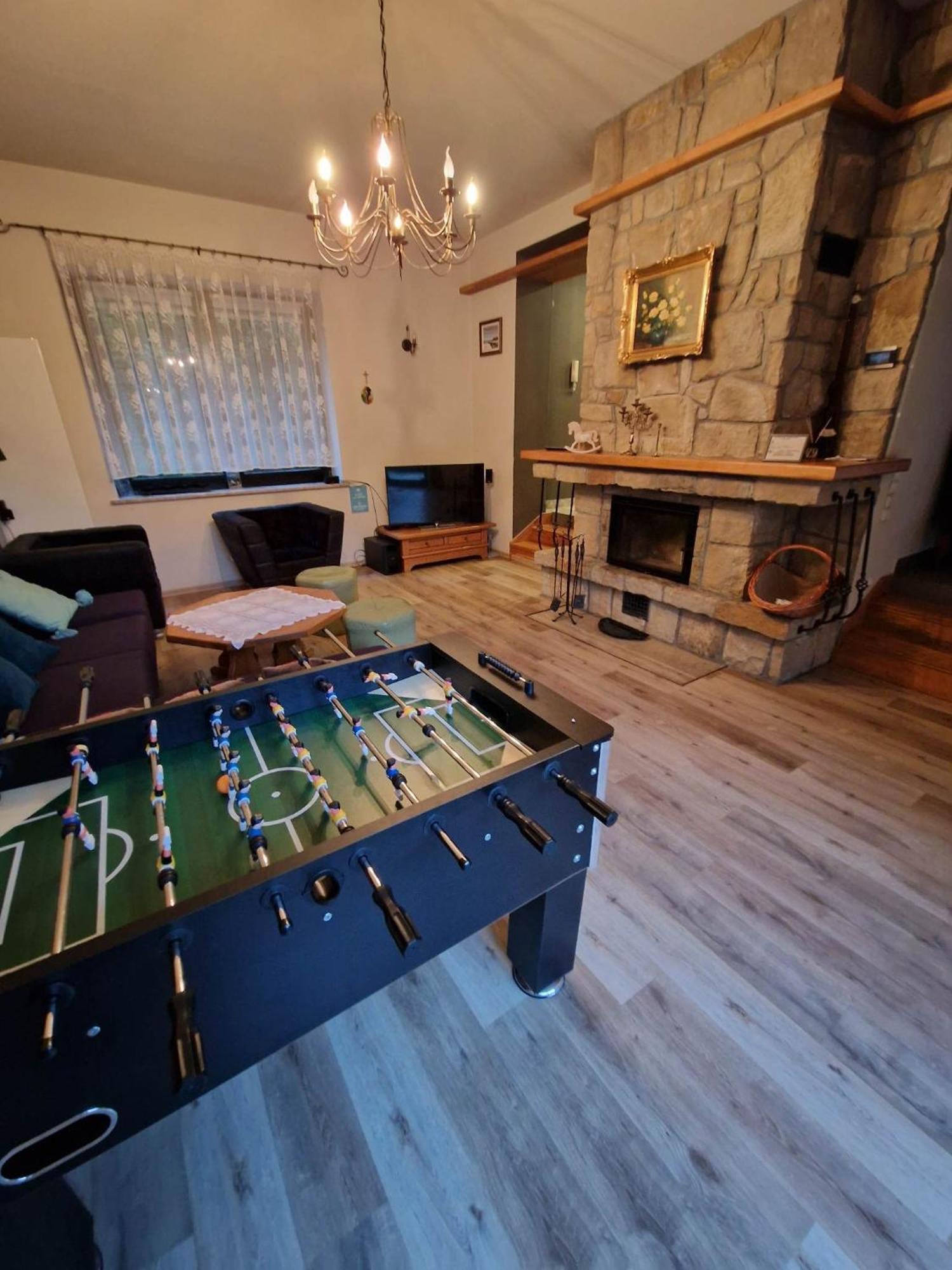 Villa Falsztyn Holiday Home Ngoại thất bức ảnh