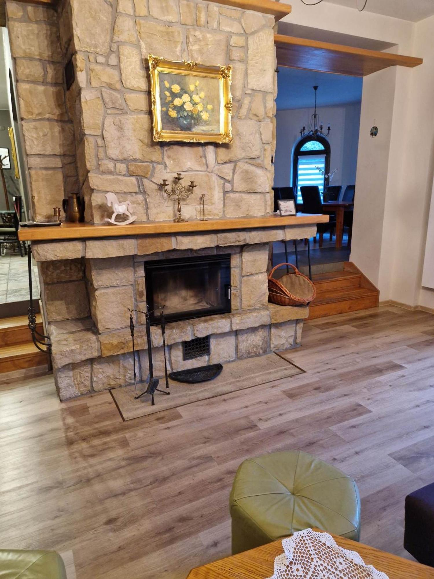 Villa Falsztyn Holiday Home Ngoại thất bức ảnh