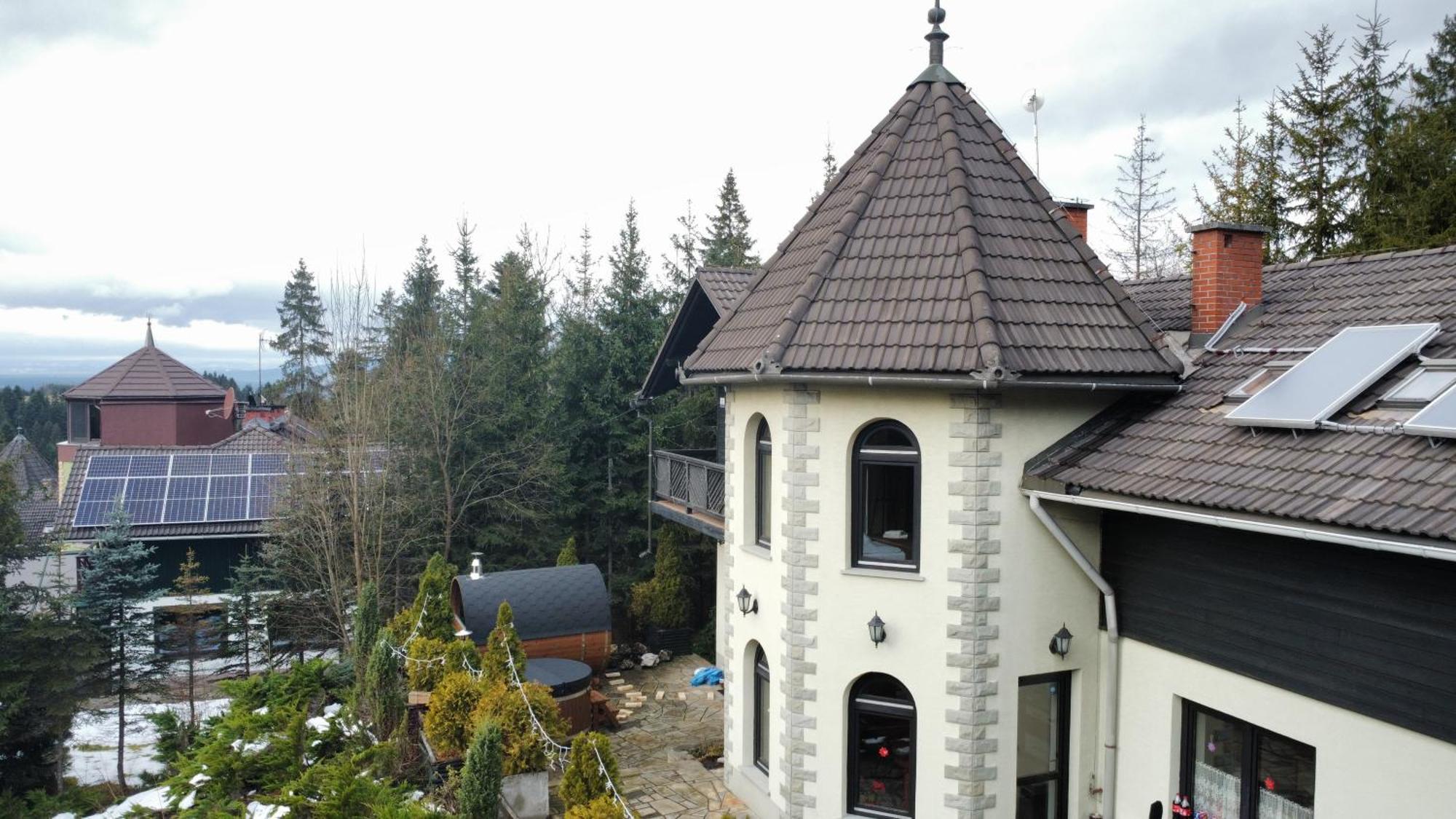 Villa Falsztyn Holiday Home Ngoại thất bức ảnh