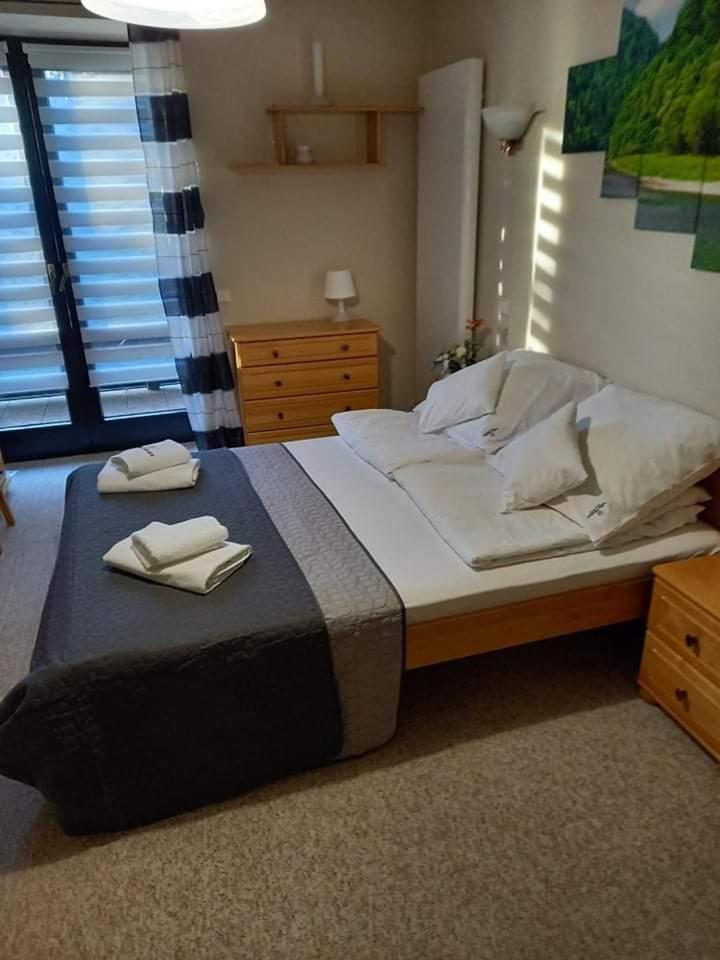 Villa Falsztyn Holiday Home Ngoại thất bức ảnh