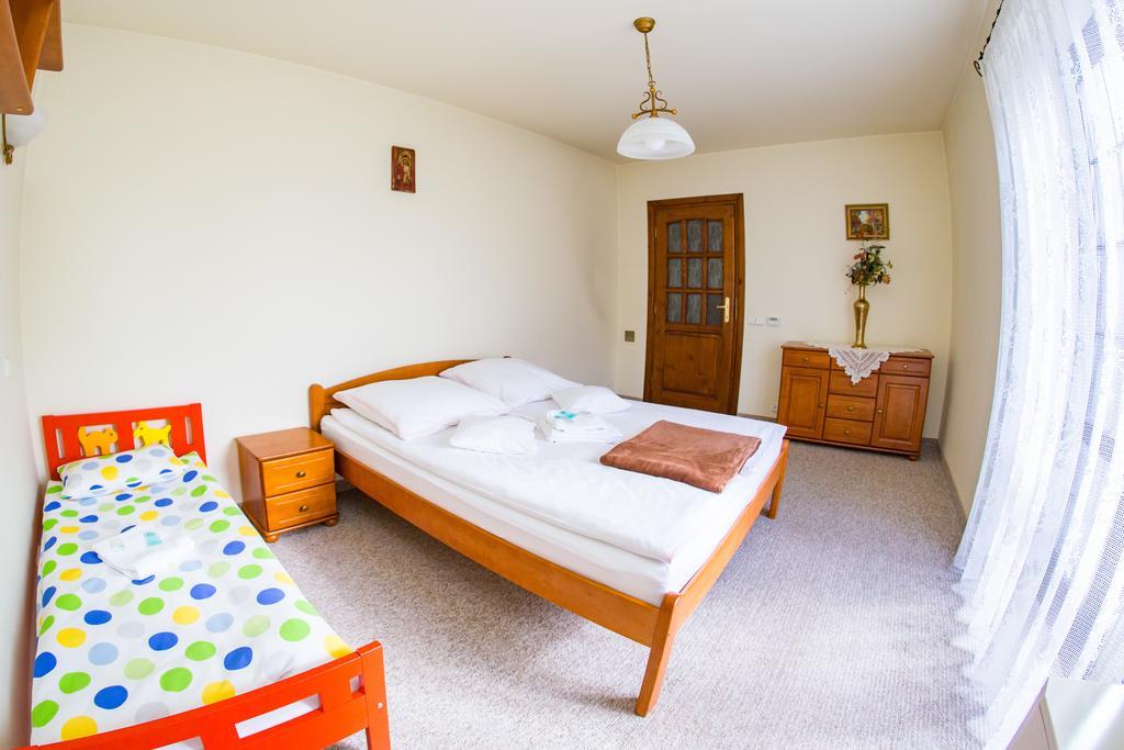 Villa Falsztyn Holiday Home Ngoại thất bức ảnh