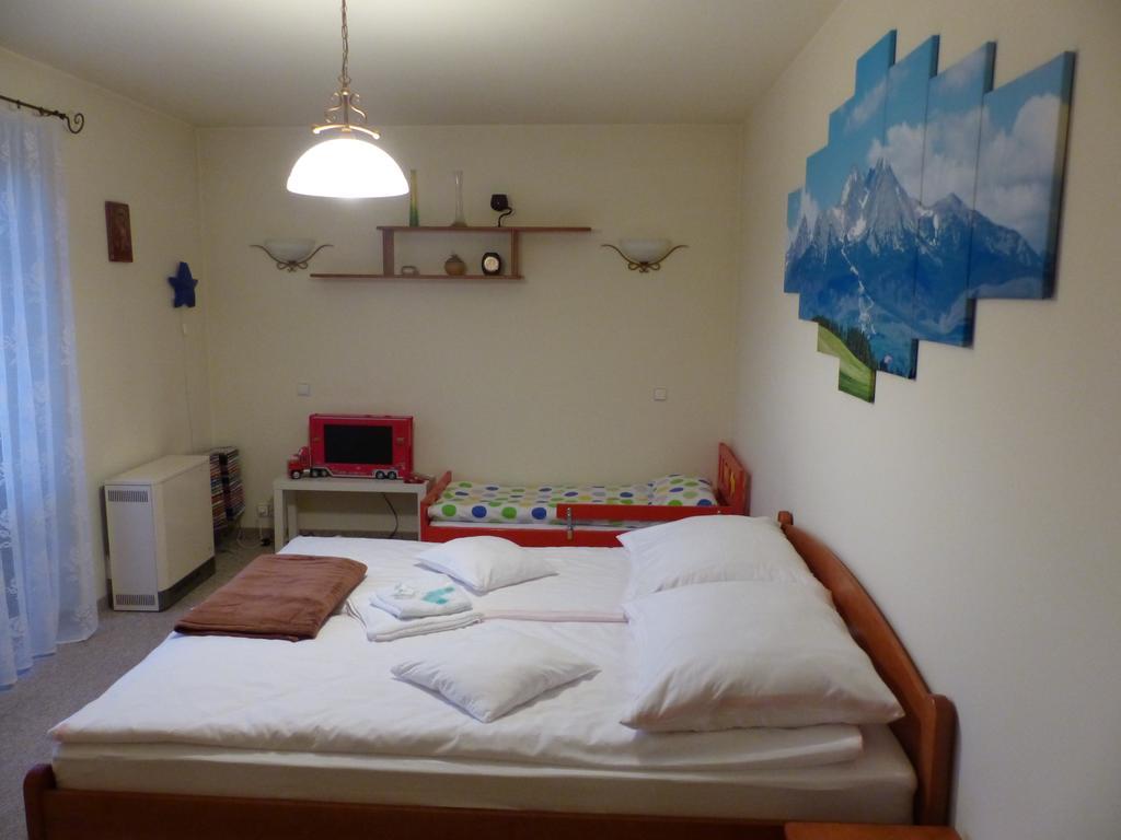 Villa Falsztyn Holiday Home Ngoại thất bức ảnh